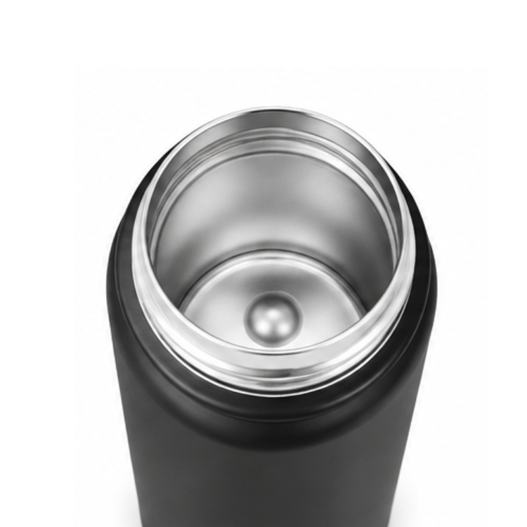 Rugged bottle with filter water