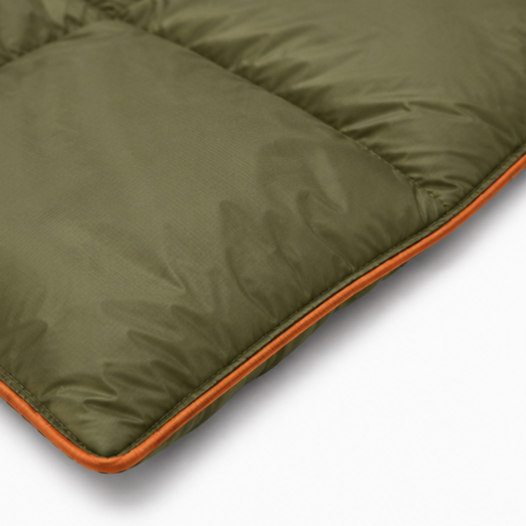Outdoor quilt