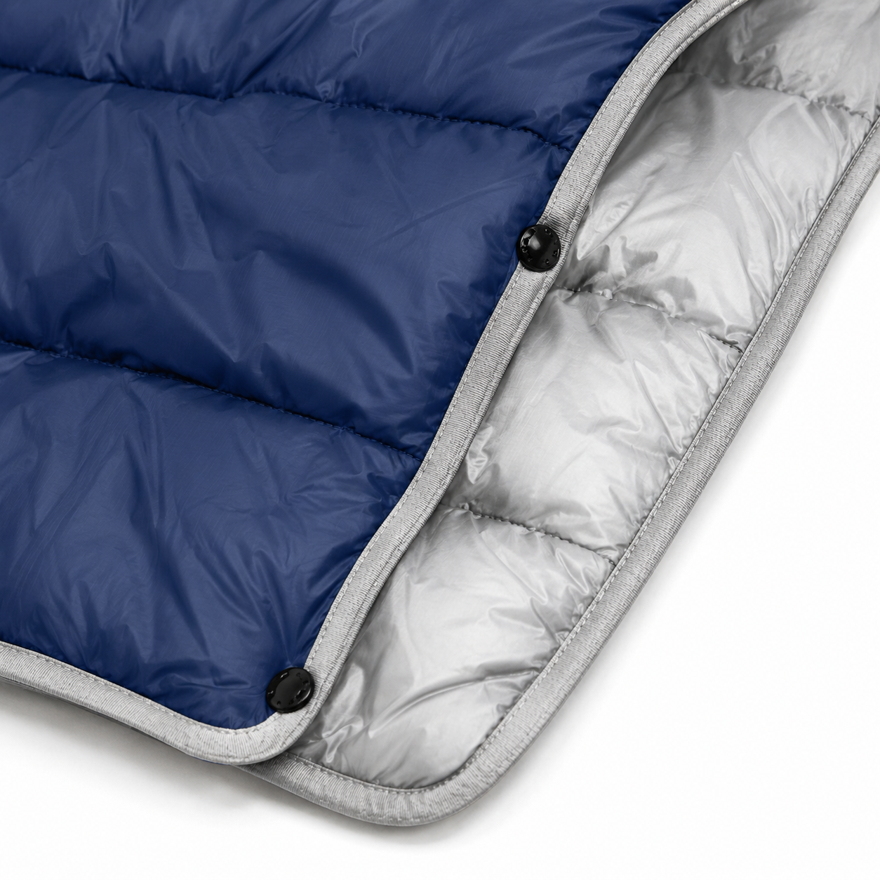Hooded camping quilt