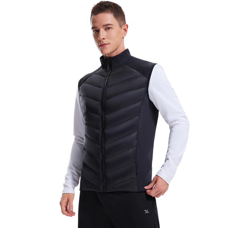 Down vest trekking