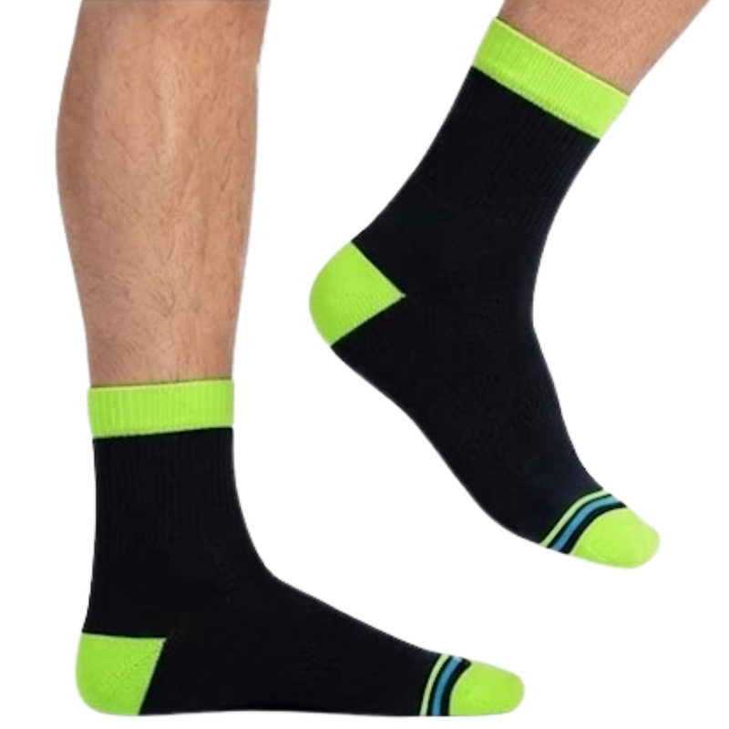 Lightweight waterproof socks
