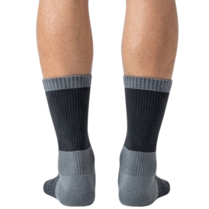 Lightweight waterproof socks