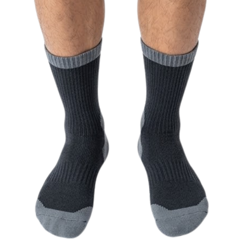 Lightweight waterproof socks
