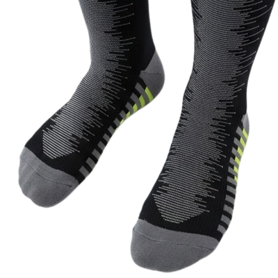 Water-repellent long socks