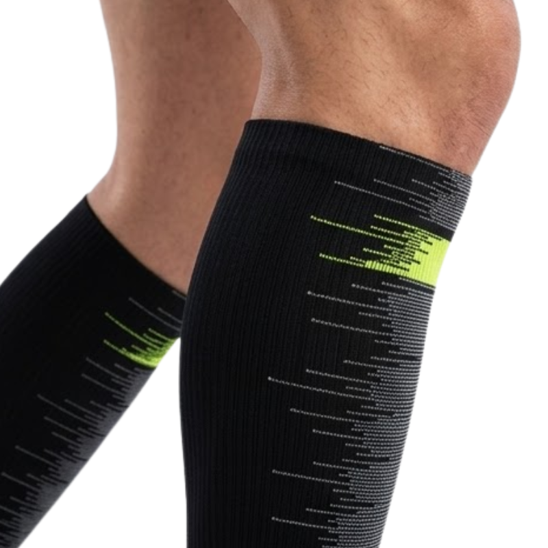 Water-repellent long socks