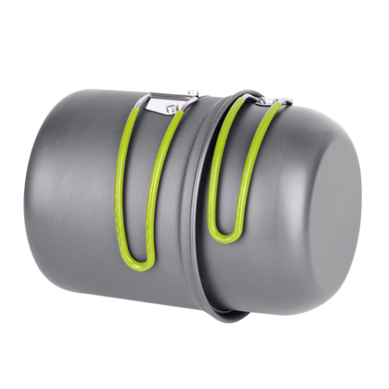 Nesting camping pots and pans