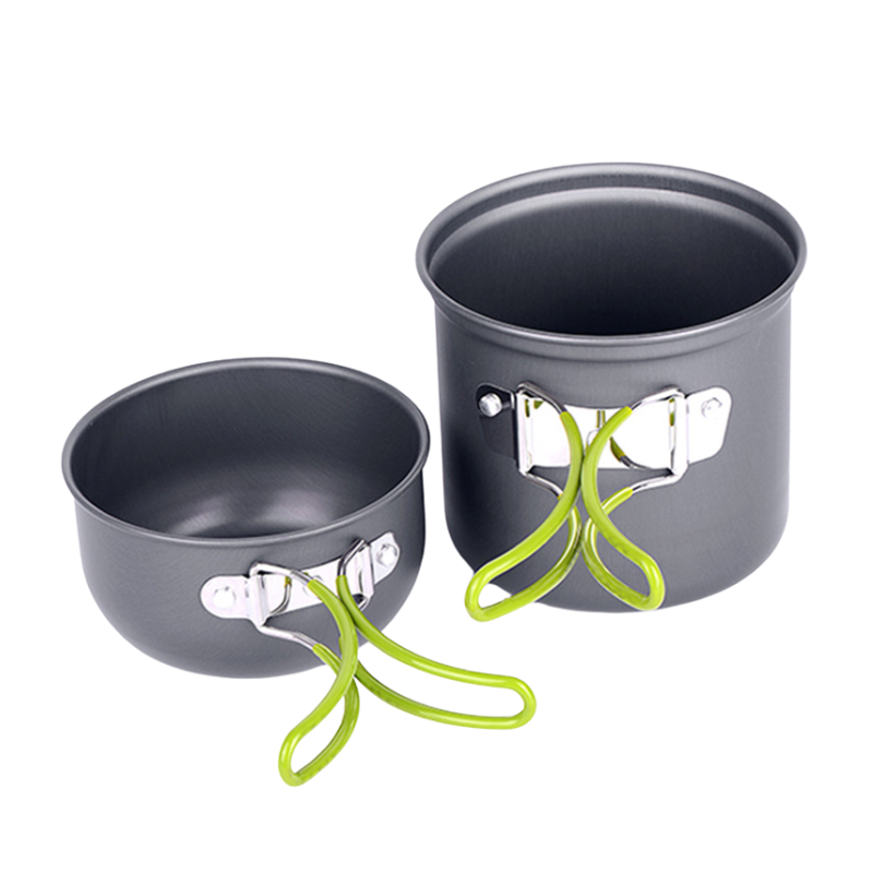 Nesting camping pots and pans
