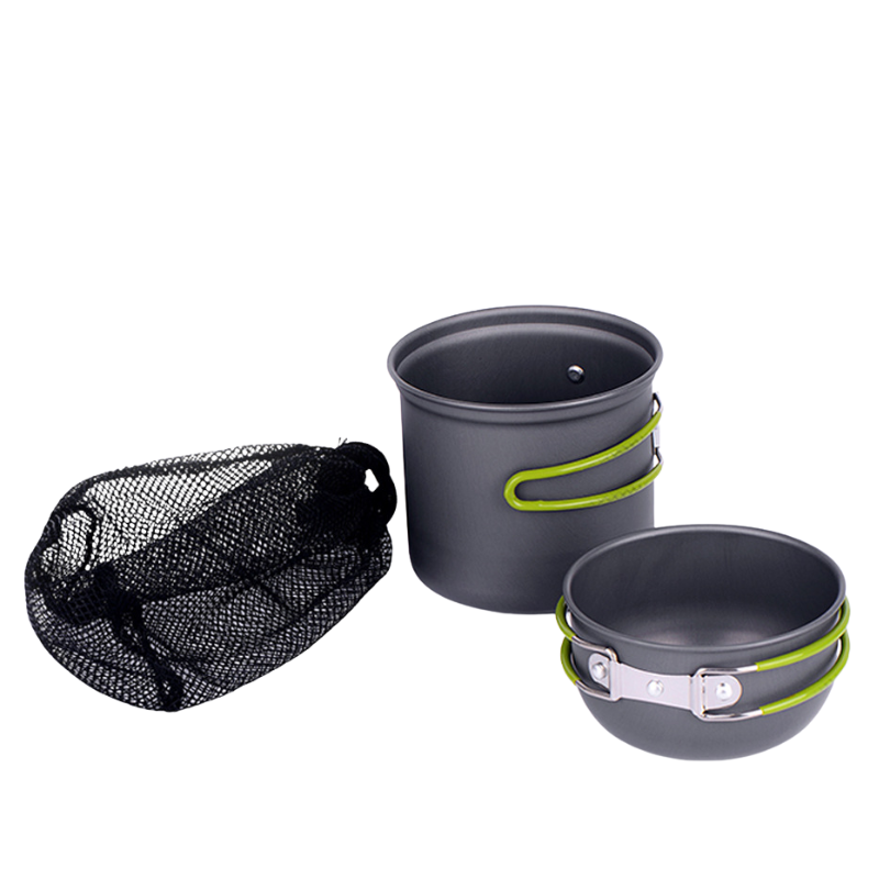 Nesting camping pots and pans
