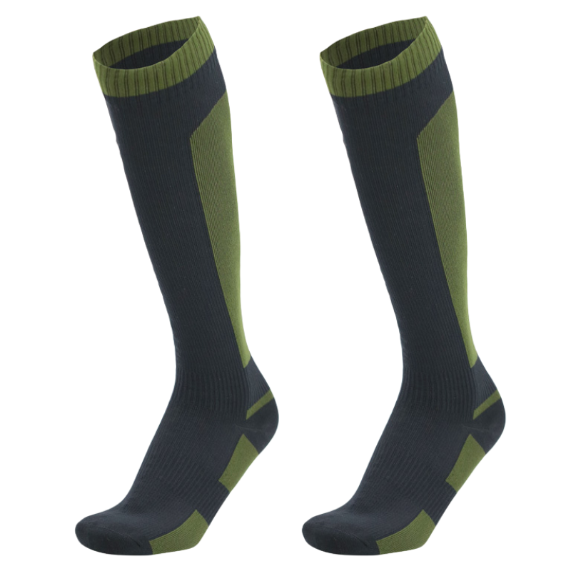 Water-repellent long socks