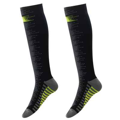 Water-repellent long socks