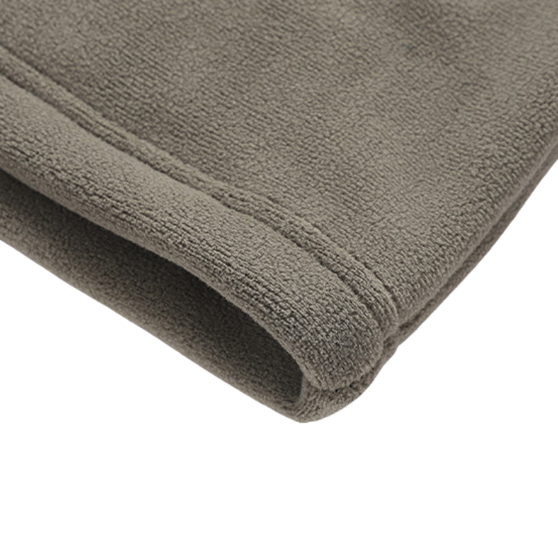 Mens fleece gilet three zipped pockets