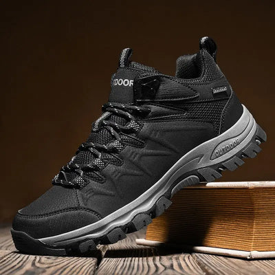 Baskets randonnée noires