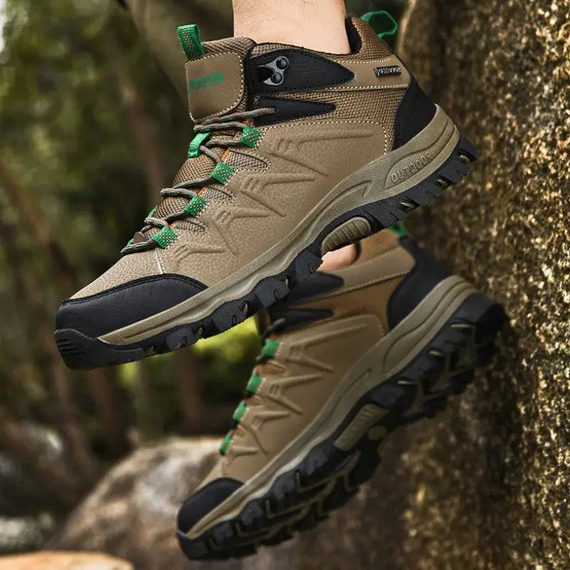 Baskets randonnée noires