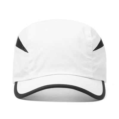 Casquette blanche randonnée