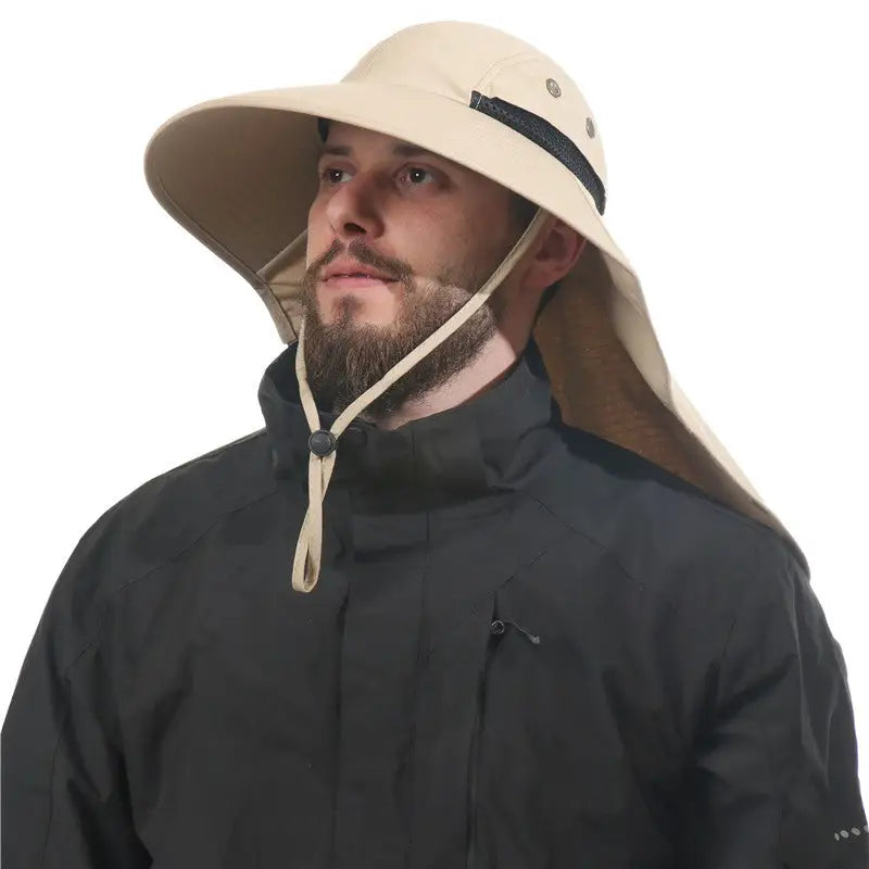 Chapeau randonnée avec nuque protégée