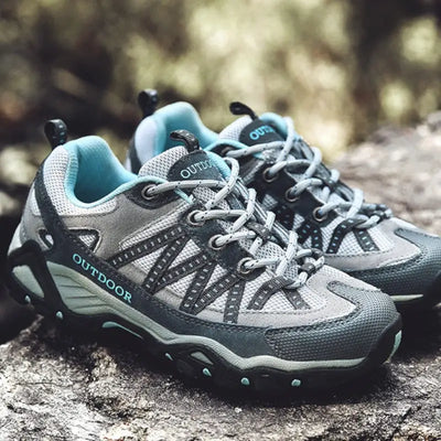 Chaussure de marche tout terrain