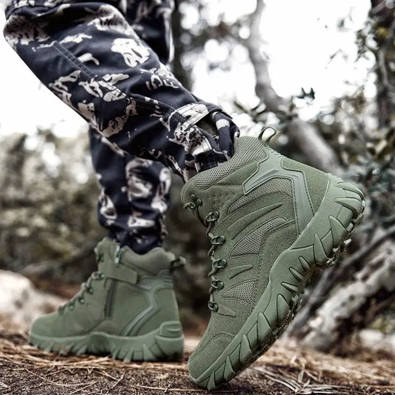Chaussure de randonnée homme montante