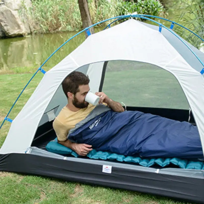 Field sleeping bag liner