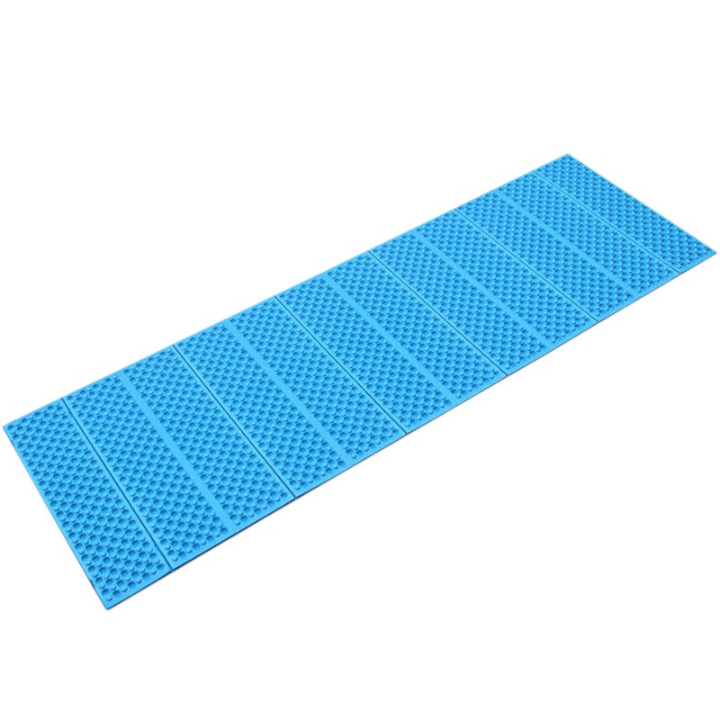 Insulated sleeping mat