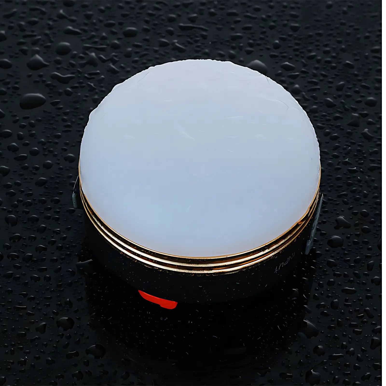 Lampe de camping avec crochet suspension