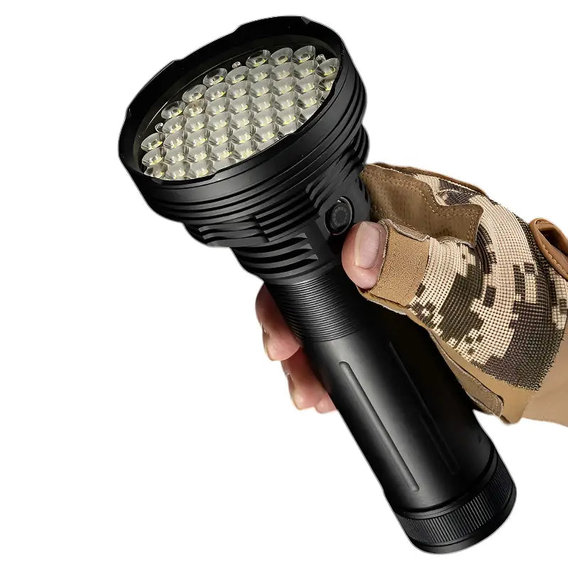 Lampe torche tres puissante