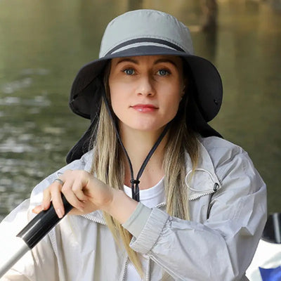 Lightweight bush hat