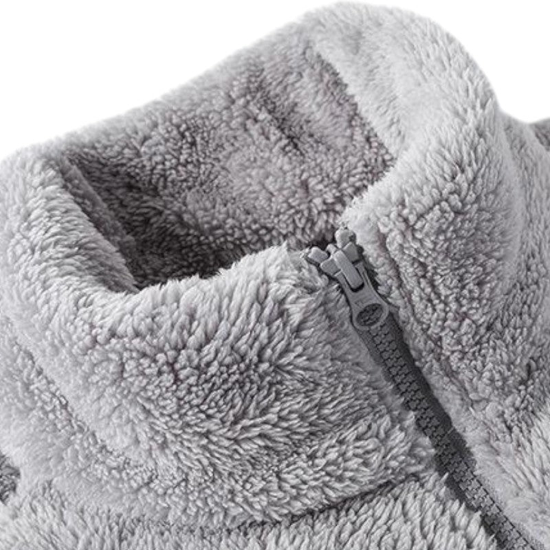 Lightweight camping fleece jumper