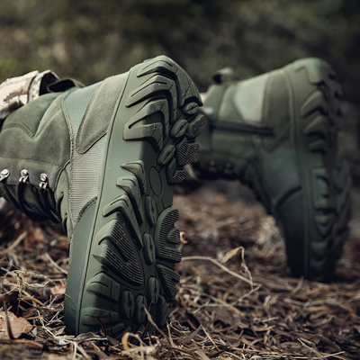 Outdoor tactical boots