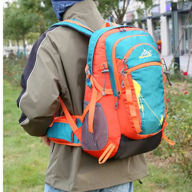 Sac à dos randonnée robuste femme