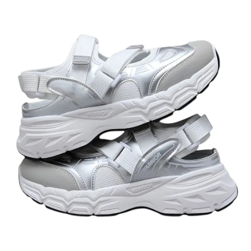 Sandales fermées randonnée femme