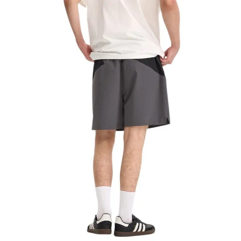 Short randonnée élastique