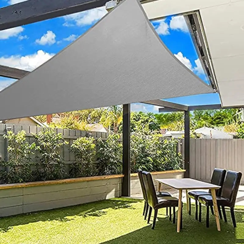 Voile d’ombrage triangulaire