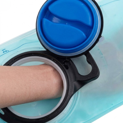 Running hydro pack with bladder