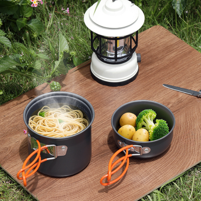 Nesting camping pots and pans