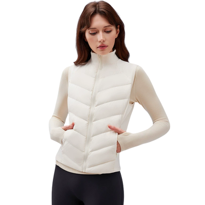 Outdoor down vest woman