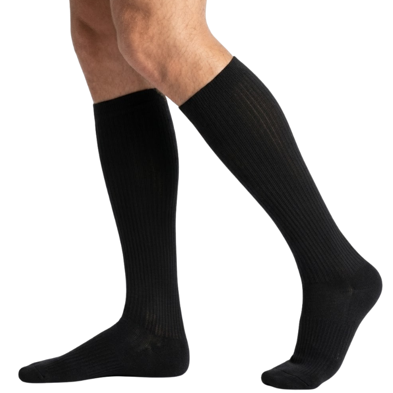 Water-repellent long socks