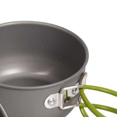 Nesting camping pots and pans