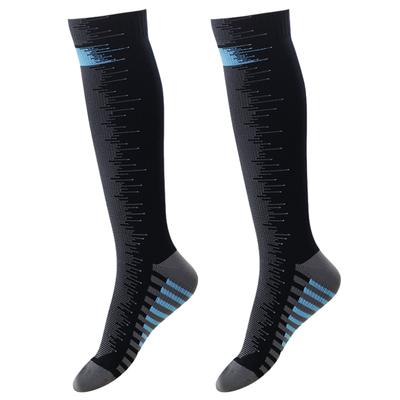 Water-repellent long socks