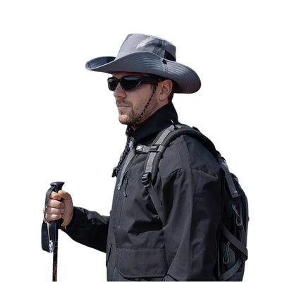 Chapeau randonnée avec aération latérale