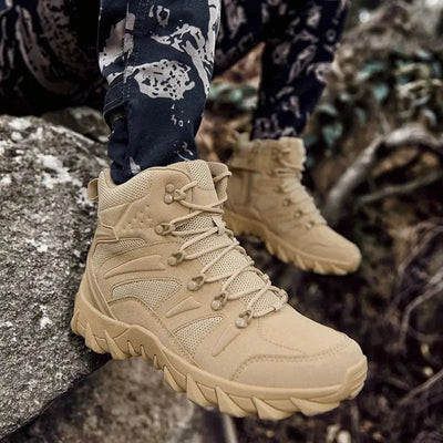 Chaussure de randonnée homme montante