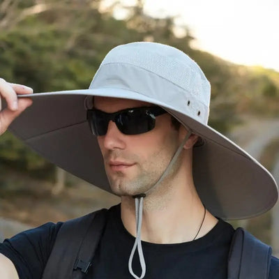 Durable bush hat