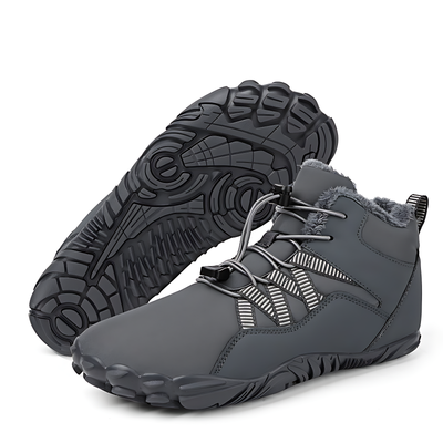 Insulated tactical boots