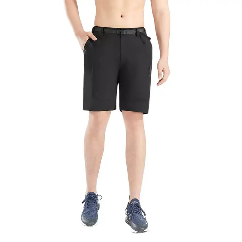 Short randonnée homme sport nature