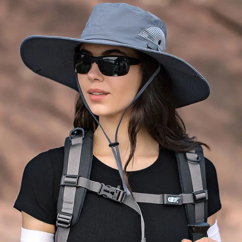 Unisex bush hat